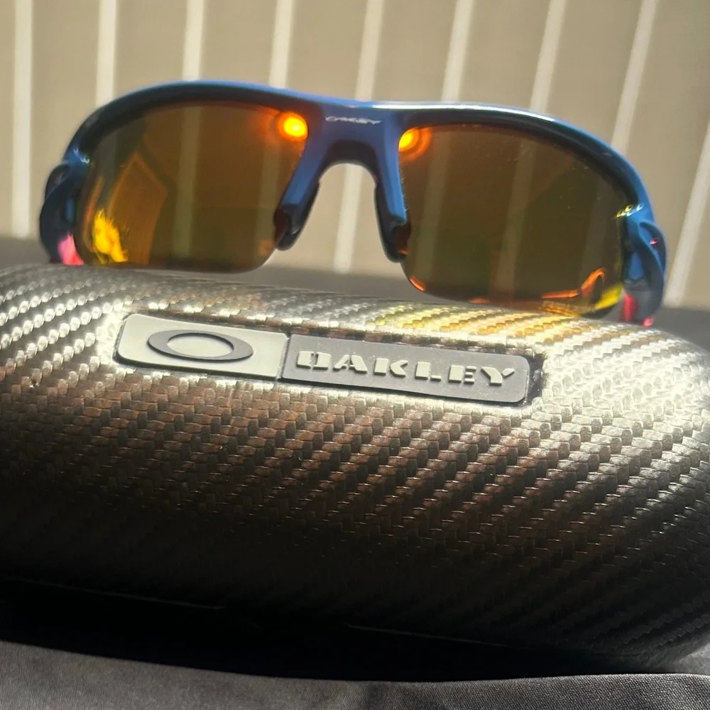 Oakley youth prizm sunglasses - New never worn